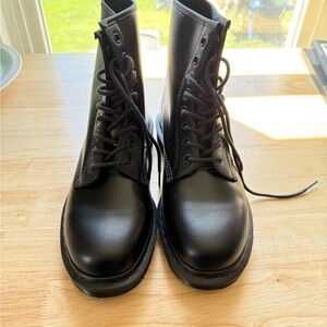 Dr. Martens Black 1460 Mono Smooth Leather Boots